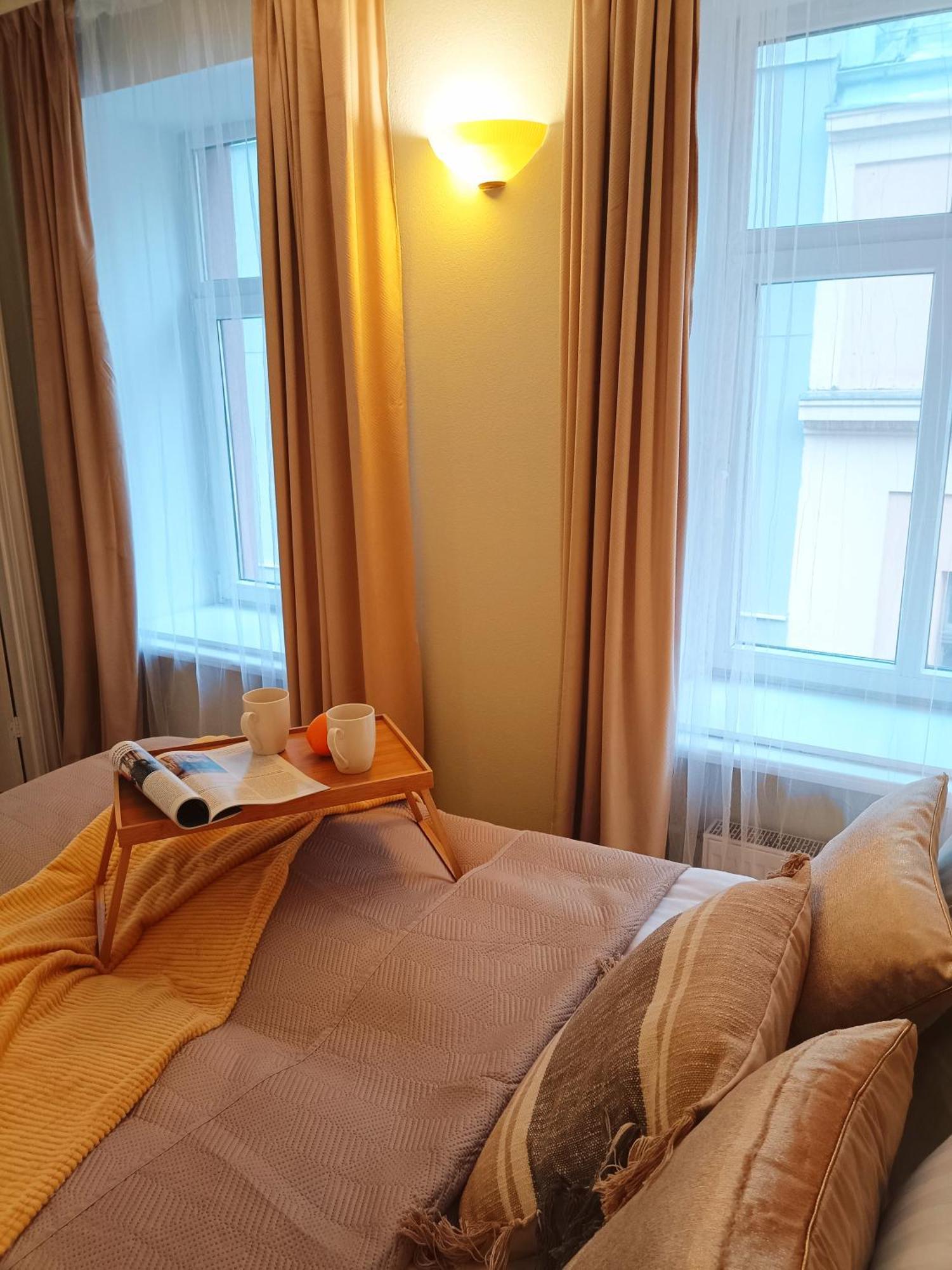 Two Bedroom Apartment In Old Town, Up To 6 Guests Riga Exteriér fotografie
